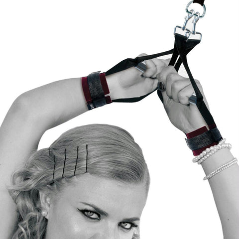 Sex & Mischief Enchanted O-Cuffs